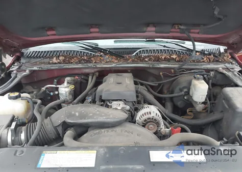 2000 Chevrolet Silverado 1500 Ls from USA, damaged, VIN 2GCEC19T3Y1105325